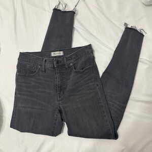 Madewell 9" High Rise Skinny Jeans in Black Sea Raw Hem Distressed Boho